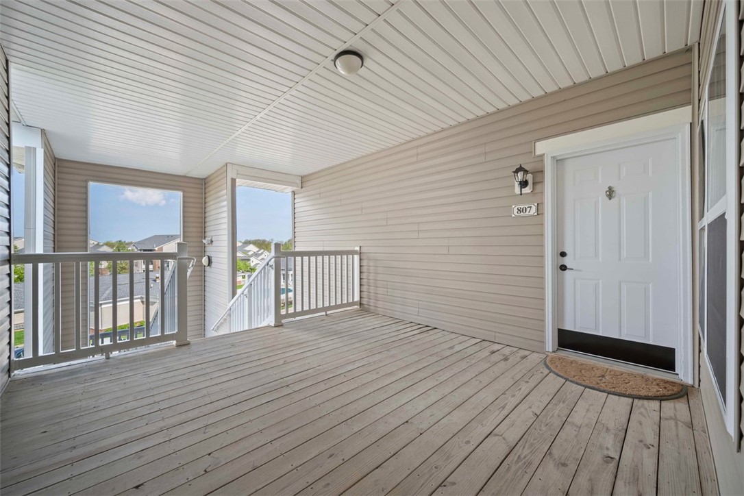 807 Stockton Ridge