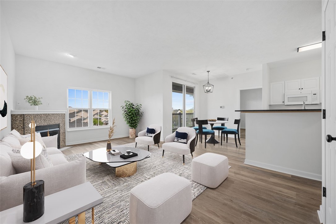 807 Stockton Ridge
