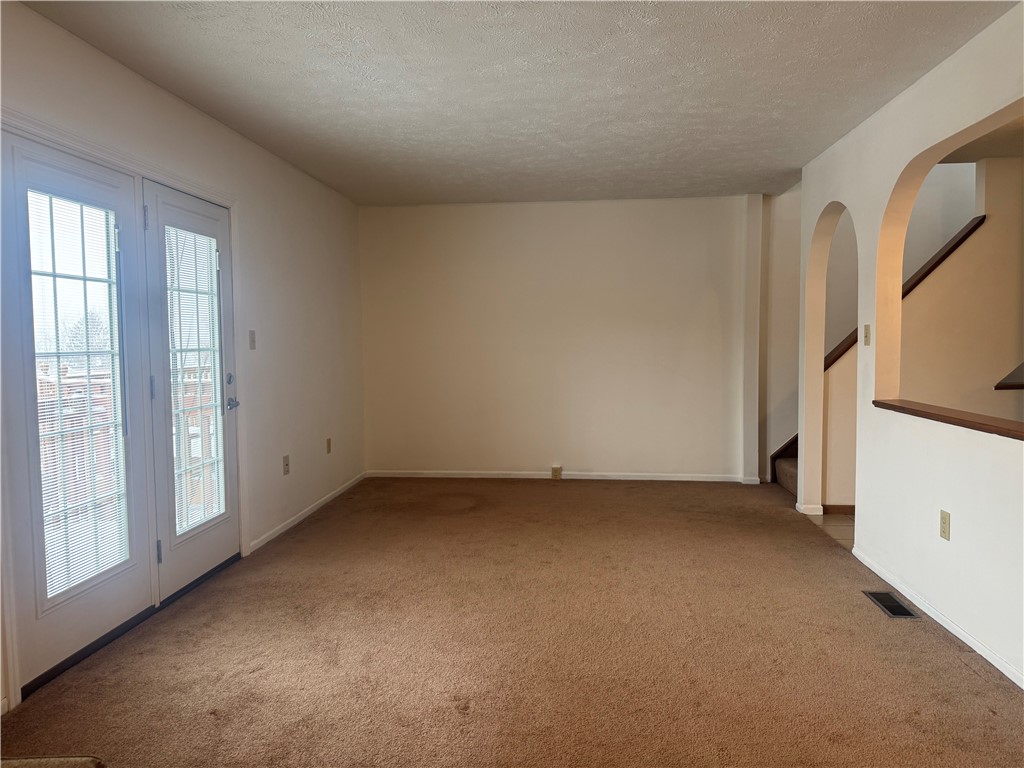 1402 Timberglen Drive