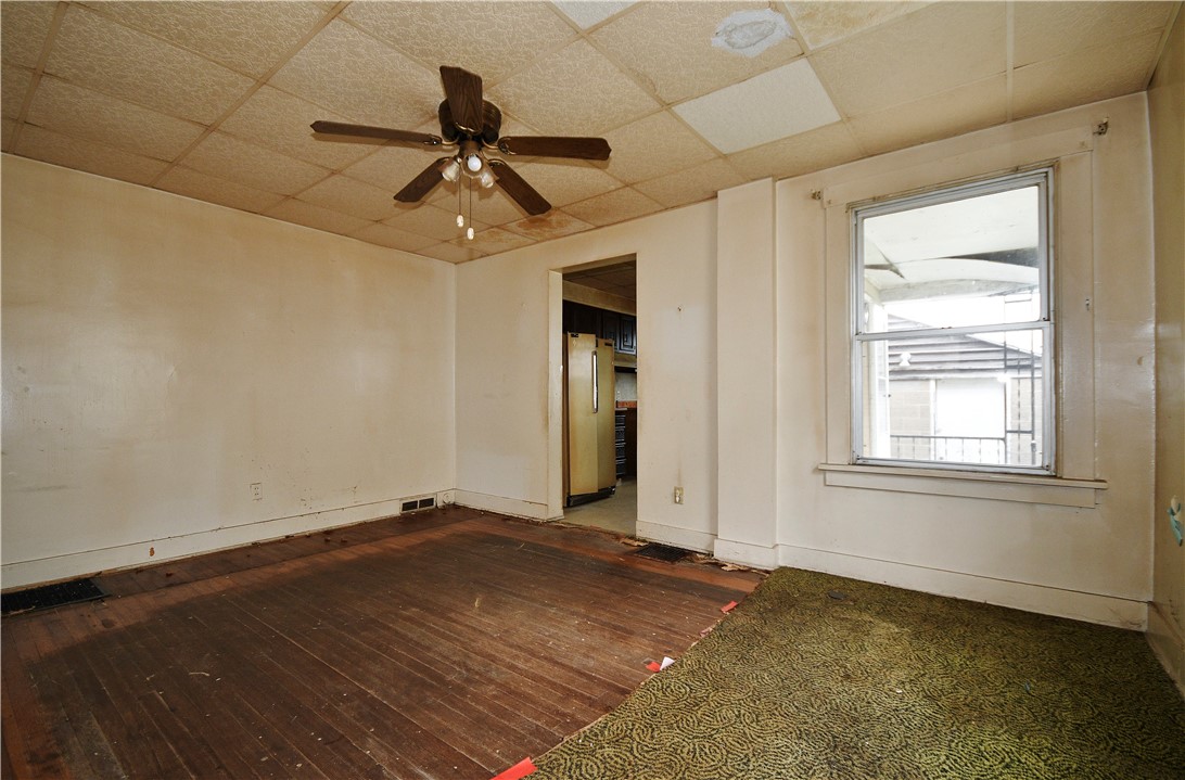 630 Farnsworth Ave Ave, Clairton, Pennsylvania image 9