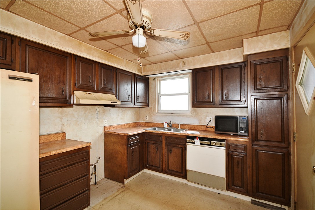630 Farnsworth Ave Ave, Clairton, Pennsylvania image 12