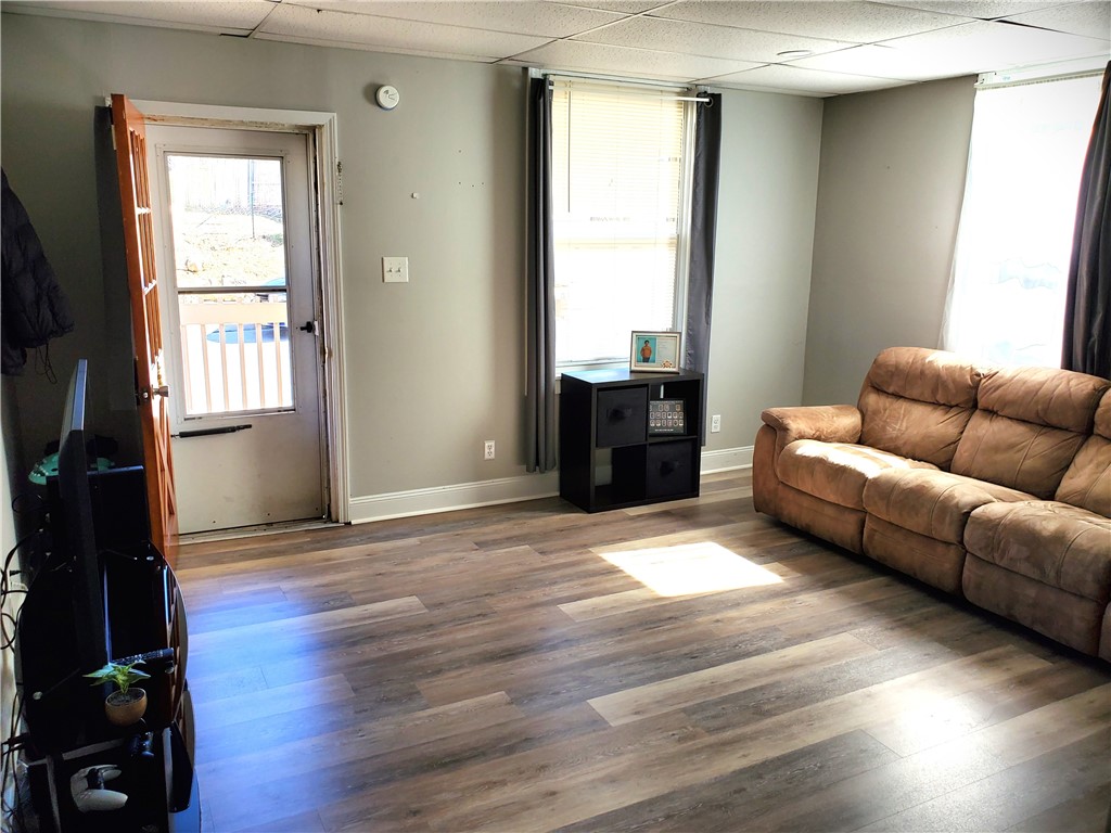 540 Harmony Ave, Rochester, Pennsylvania image 3