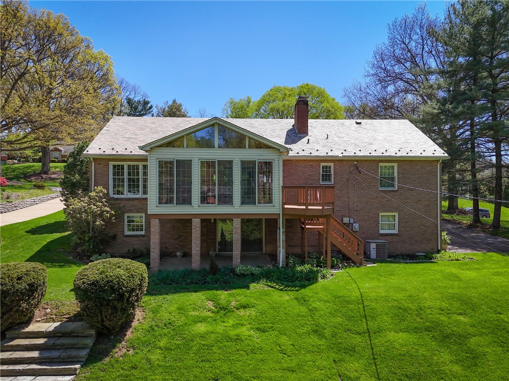 Upper St. Clair, Pennsylvania 15241, United States, 4 Bedrooms Bedrooms, ,3 BathroomsBathrooms,Residential,Active,121976