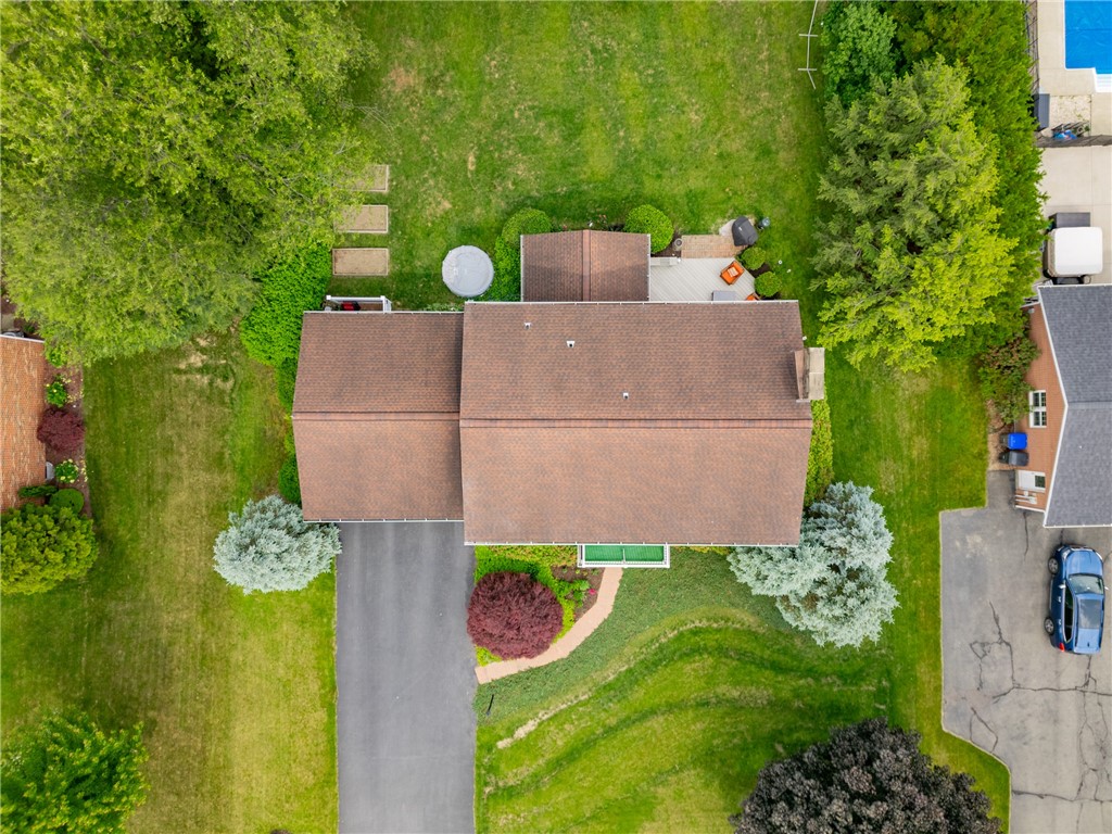 Center Twp, Pennsylvania 16001, United States, 4 Bedrooms Bedrooms, ,3 BathroomsBathrooms,Residential,Active,198013