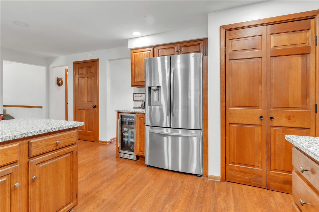 Center Twp, Pennsylvania 16001, United States, 4 Bedrooms Bedrooms, ,3 BathroomsBathrooms,Residential,Active,198013