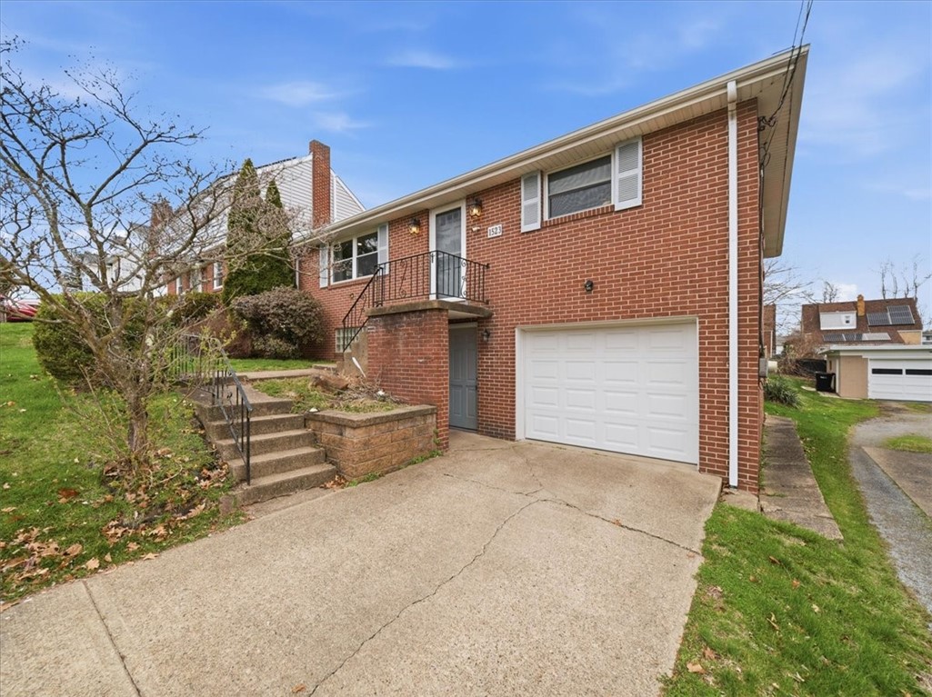 1523 Woodcrest Avenue