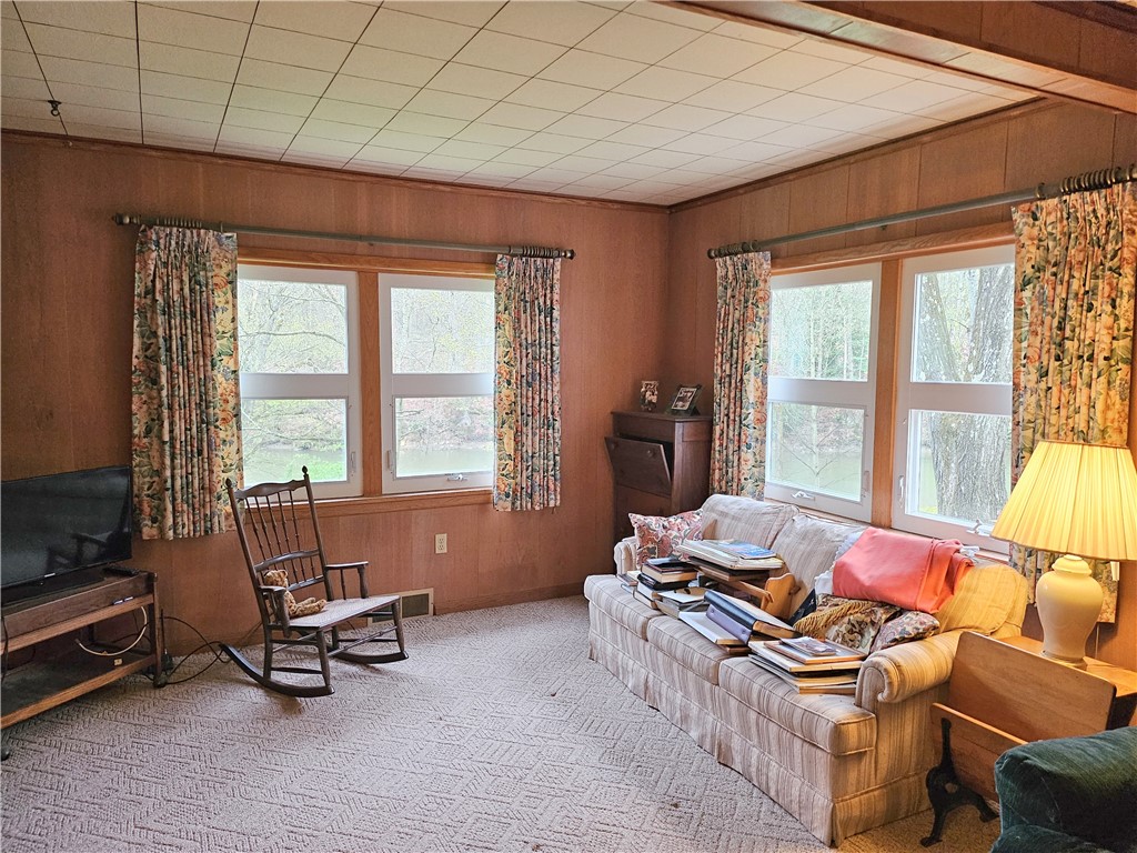 Slippery Rock Twp - But, Pennsylvania 16057, United States, 3 Bedrooms Bedrooms, ,2 BathroomsBathrooms,Residential,Contingent,117474