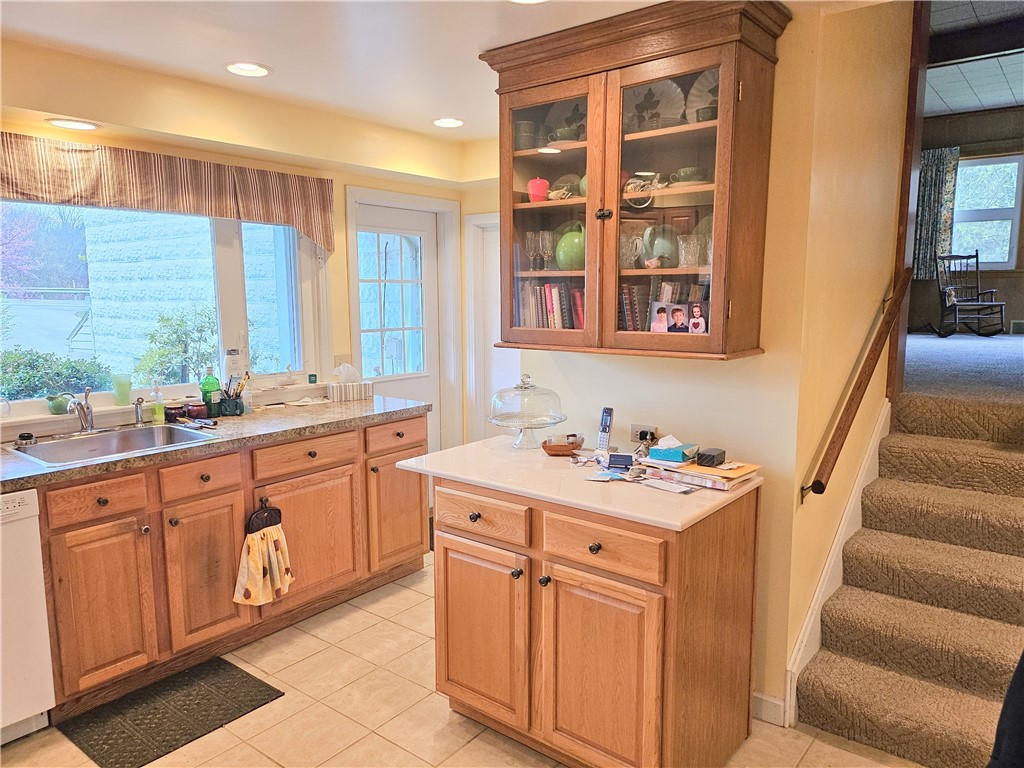 Slippery Rock Twp - But, Pennsylvania 16057, United States, 3 Bedrooms Bedrooms, ,2 BathroomsBathrooms,Residential,Contingent,117474