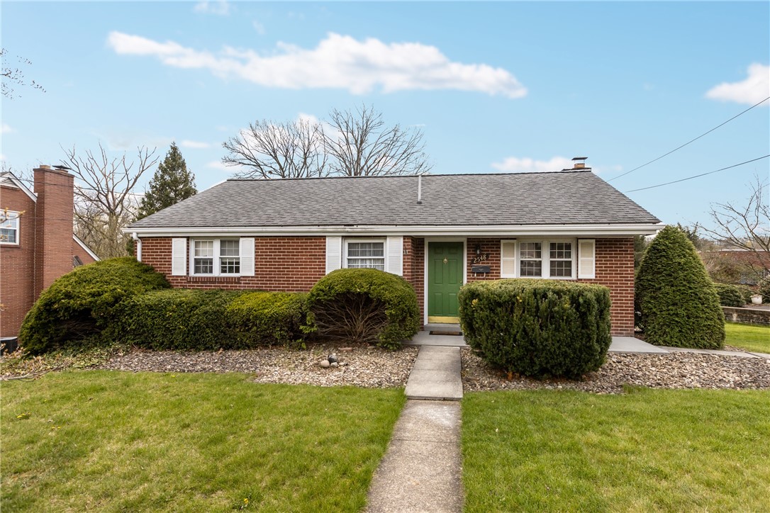 2548 Elcor Dr Dr, New Kensington, Pennsylvania image 3