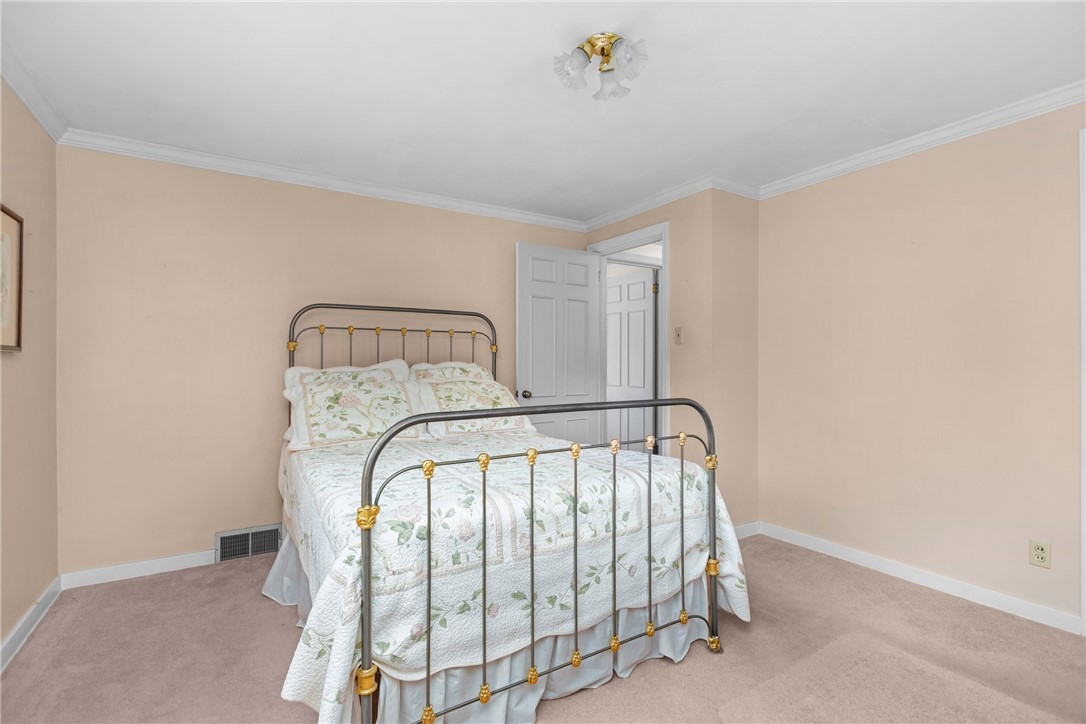 2548 Elcor Dr Dr, New Kensington, Pennsylvania image 15