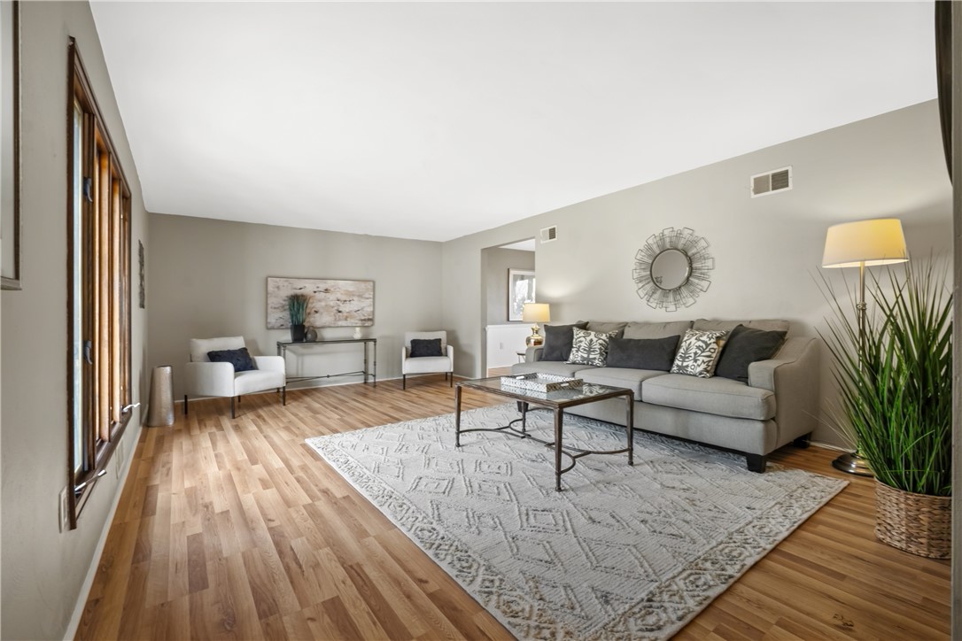 1253 Earlford Drive