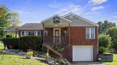 Photo of 13 Deer Hollow Ln, Tarentum, PA 15084 (MLS # 1725017)