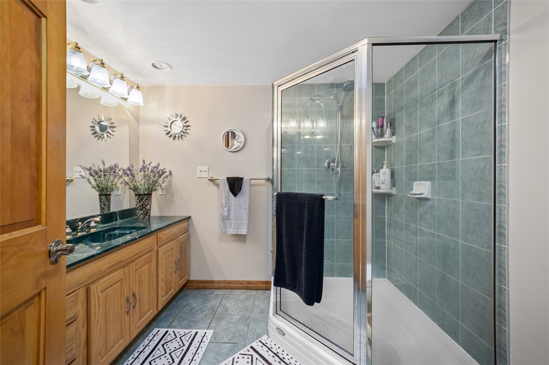 Bullskin Twp, Pennsylvania 15425, United States, 3 Bedrooms Bedrooms, ,2 BathroomsBathrooms,Residential,Pending,155156