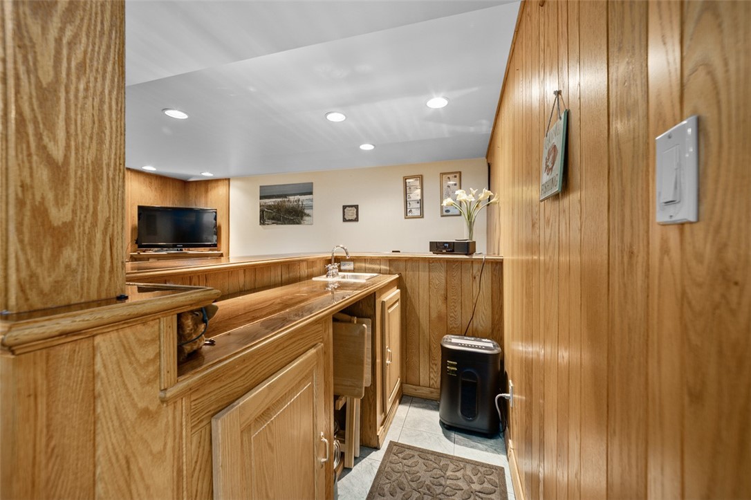 Bullskin Twp, Pennsylvania 15425, United States, 3 Bedrooms Bedrooms, ,2 BathroomsBathrooms,Residential,Pending,155156