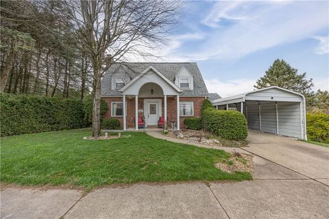 Photo of 2339 Freeport Rd, New Kensington, PA 15068 (MLS # 1747149)