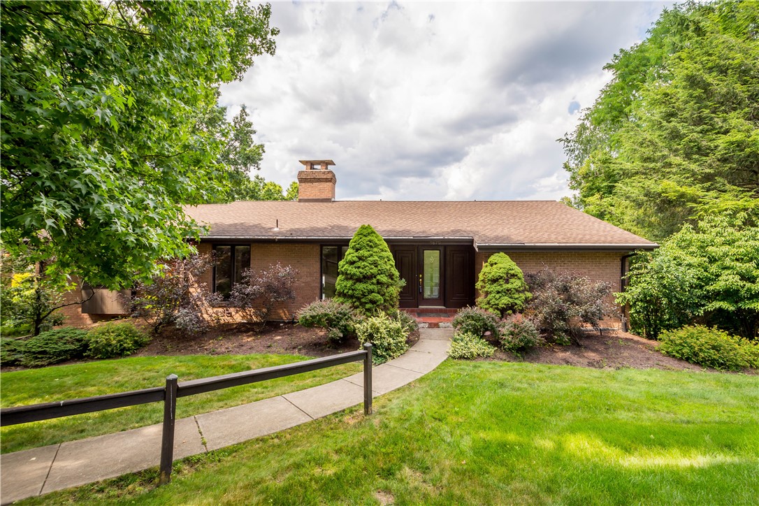 Photo 1 of 49 — 1679 Hastings Mill, Upper St Clair, PA 15241