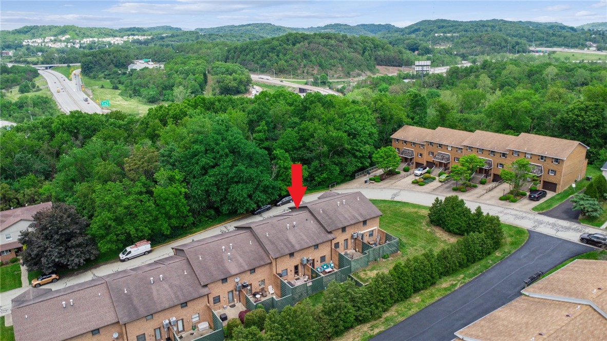 590 Woodmere Dr. 3