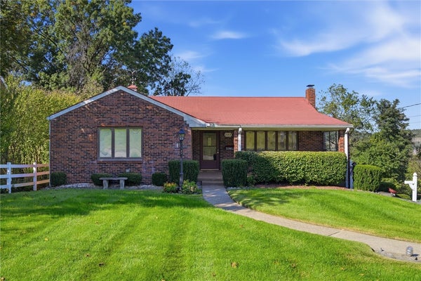 283 KENTUCKY DR, NEW KENSINGTON, PA 15068 - Image f283cc75f5abf7e669953fcebac9e9df/436405178