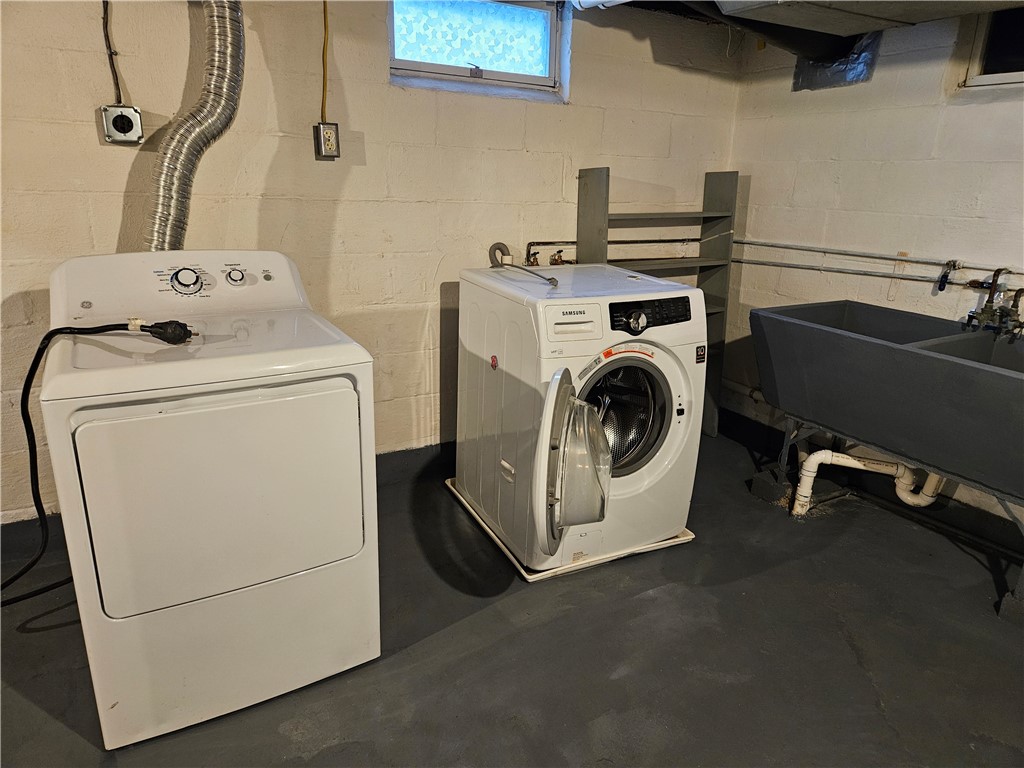 Indiana Boro - Ind, Pennsylvania 15701, United States, 2 Bedrooms Bedrooms, ,2 BathroomsBathrooms,Residential,Active,95371