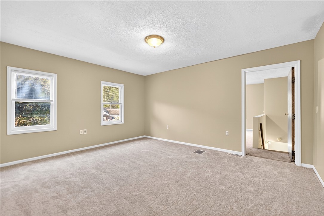 Avella, Pennsylvania 15312, United States, 3 Bedrooms Bedrooms, ,1 BathroomBathrooms,Residential,Active,211487