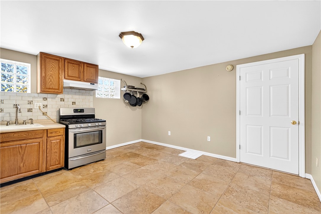 Avella, Pennsylvania 15312, United States, 3 Bedrooms Bedrooms, ,1 BathroomBathrooms,Residential,Active,211487