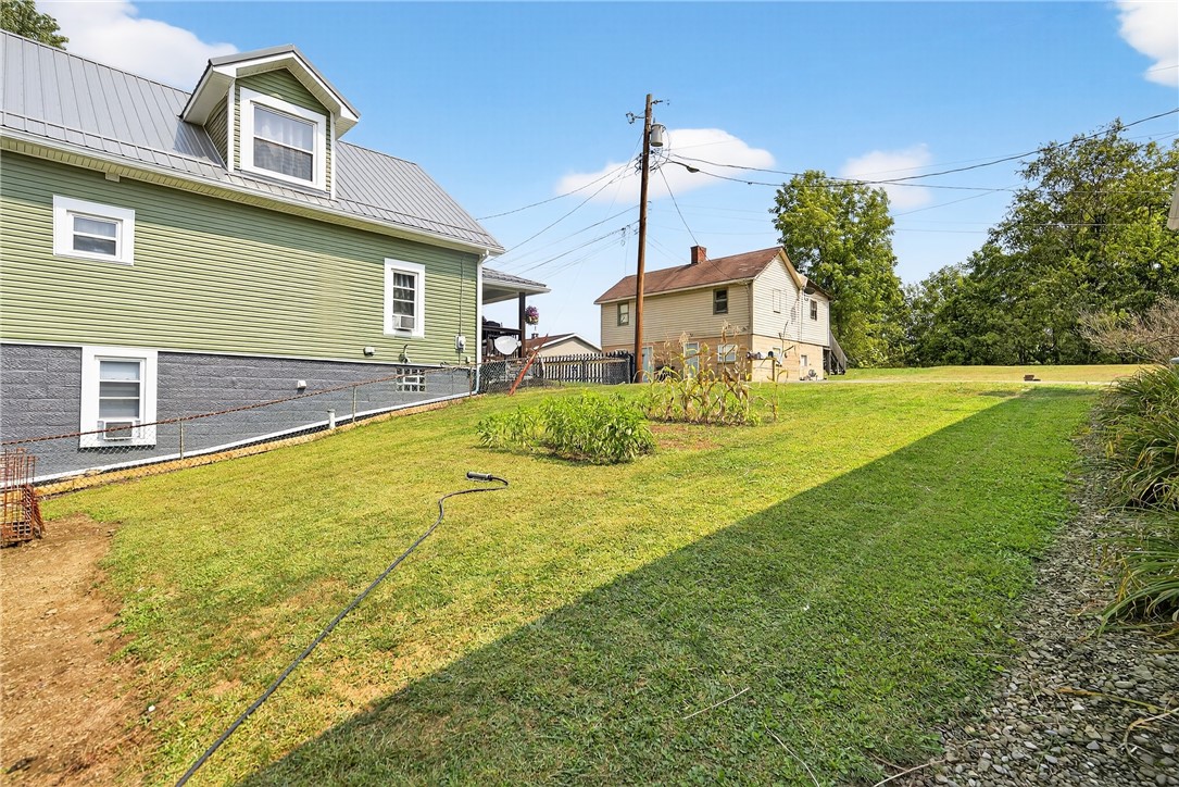 Avella, Pennsylvania 15312, United States, 3 Bedrooms Bedrooms, ,1 BathroomBathrooms,Residential,Active,211487