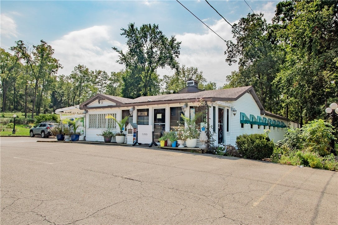 781 New Castle Rd