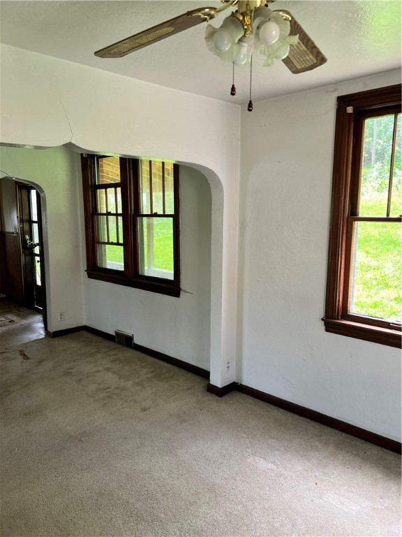 805 Patterson Ave Ave, Jeannette, Pennsylvania image 8
