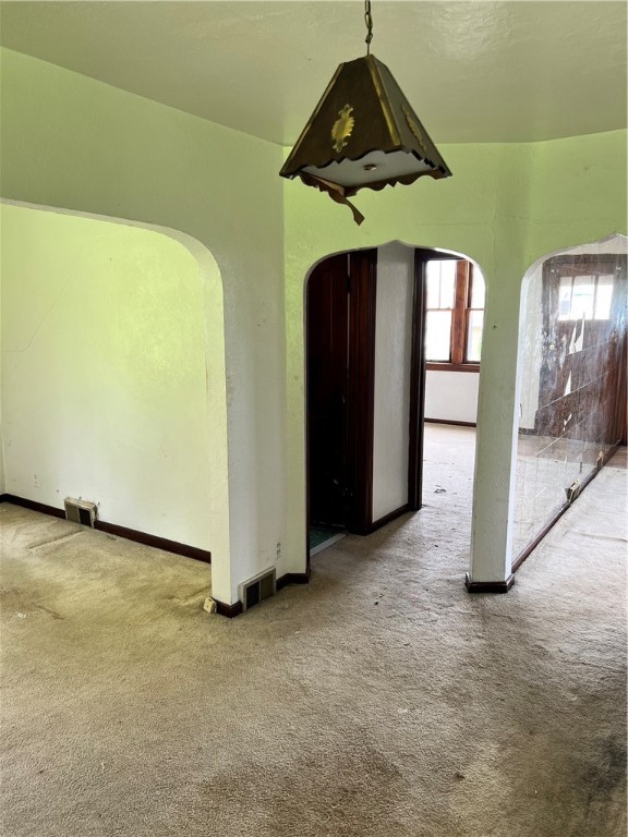 805 Patterson Ave Ave, Jeannette, Pennsylvania image 6