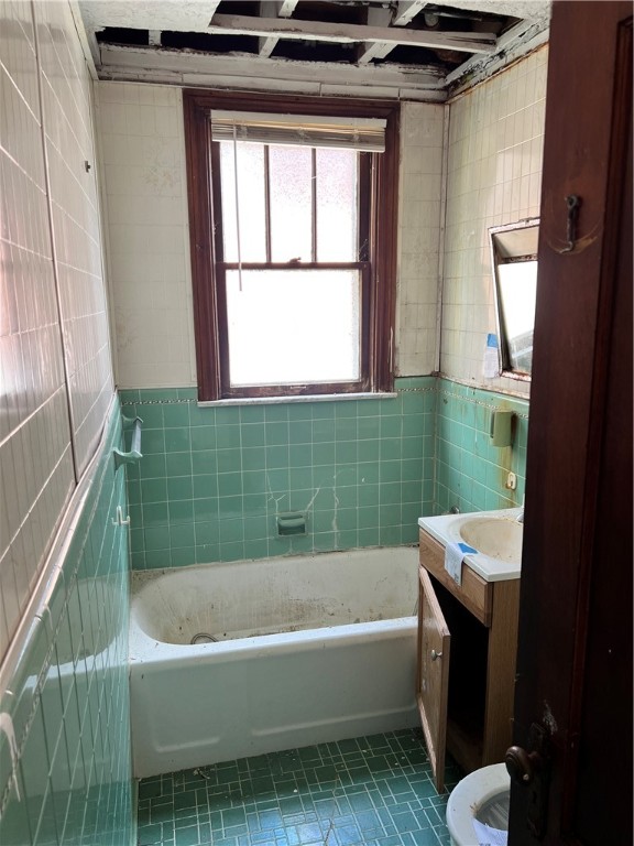 805 Patterson Ave Ave, Jeannette, Pennsylvania image 11
