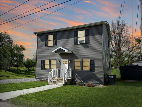 Homes For Sale - 238 Reserve Sq Sq<br/> Lawrence County, Wampum, PA 16157