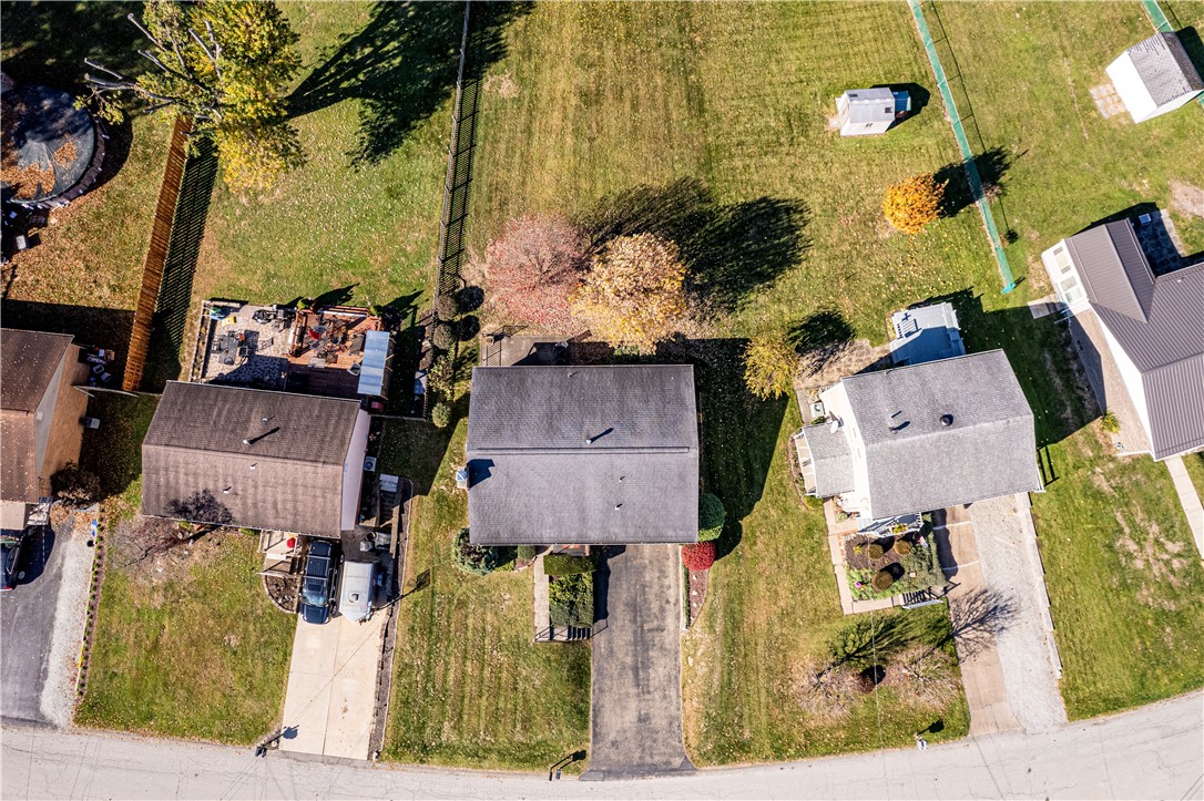 Hempfield Twp - Wml, Pennsylvania 15601, United States, 3 Bedrooms Bedrooms, ,3 BathroomsBathrooms,Residential,Contingent,35921