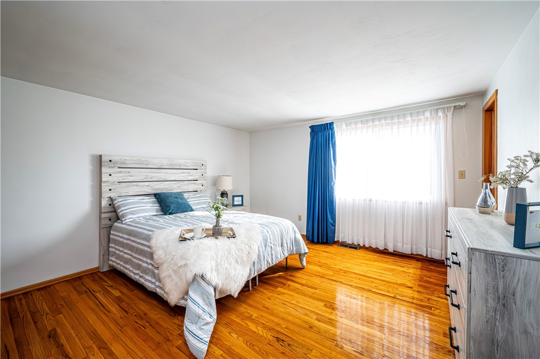 Hempfield Twp - Wml, Pennsylvania 15601, United States, 3 Bedrooms Bedrooms, ,3 BathroomsBathrooms,Residential,Contingent,35921