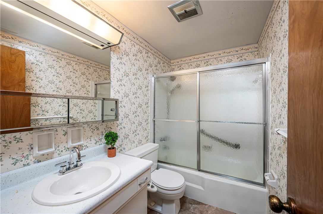 Hempfield Twp - Wml, Pennsylvania 15601, United States, 3 Bedrooms Bedrooms, ,3 BathroomsBathrooms,Residential,Contingent,35921