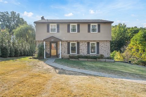 203 Nottingham Dr Moon/Crescent Twp PA 15108