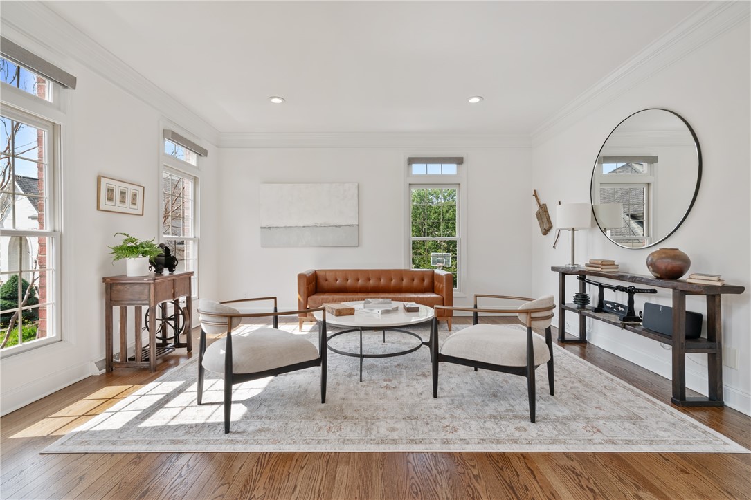 204 Fieldgate Dr