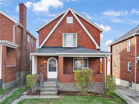 Photo of 4314 Winterburn Ave, Pittsburgh, PA 15207 (MLS # 1752831)