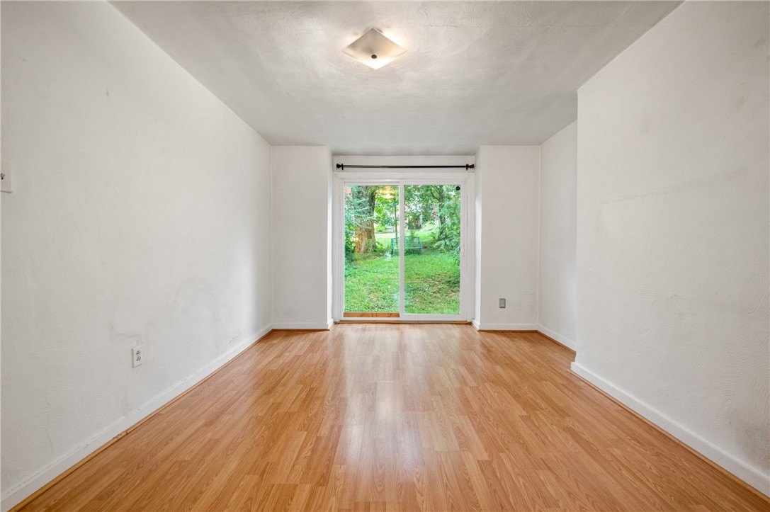 Greenfield, Pennsylvania 15217, United States, 1 Bedroom Bedrooms, ,1 BathroomBathrooms,Residential,Active,151465