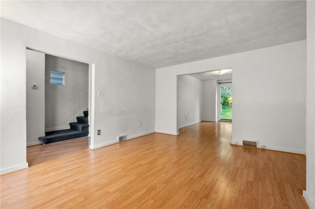 Greenfield, Pennsylvania 15217, United States, 1 Bedroom Bedrooms, ,1 BathroomBathrooms,Residential,Active,151465