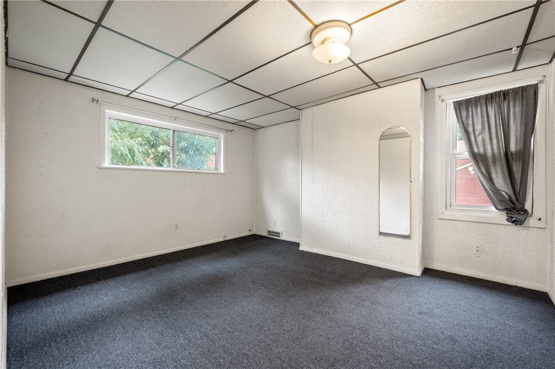 Greenfield, Pennsylvania 15217, United States, 1 Bedroom Bedrooms, ,1 BathroomBathrooms,Residential,Active,151465