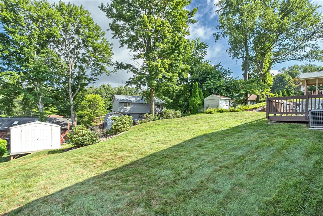 Murrysville, Pennsylvania 15626, United States, 3 Bedrooms Bedrooms, ,3 BathroomsBathrooms,Residential,Contingent,180987