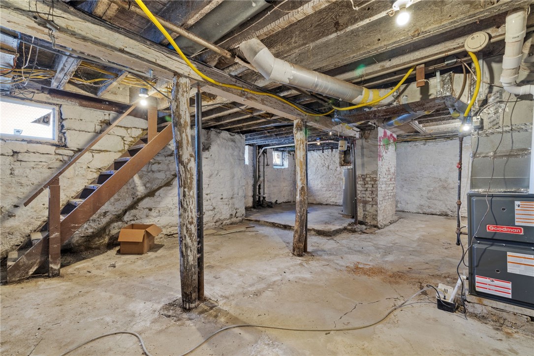 Spring Hill, Pennsylvania 15212, United States, 4 Bedrooms Bedrooms, ,1 BathroomBathrooms,Residential,Active,239882