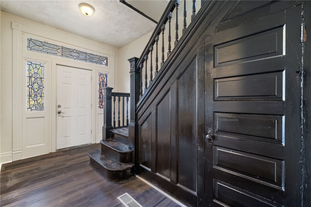 Spring Hill, Pennsylvania 15212, United States, 4 Bedrooms Bedrooms, ,1 BathroomBathrooms,Residential,Active,239882