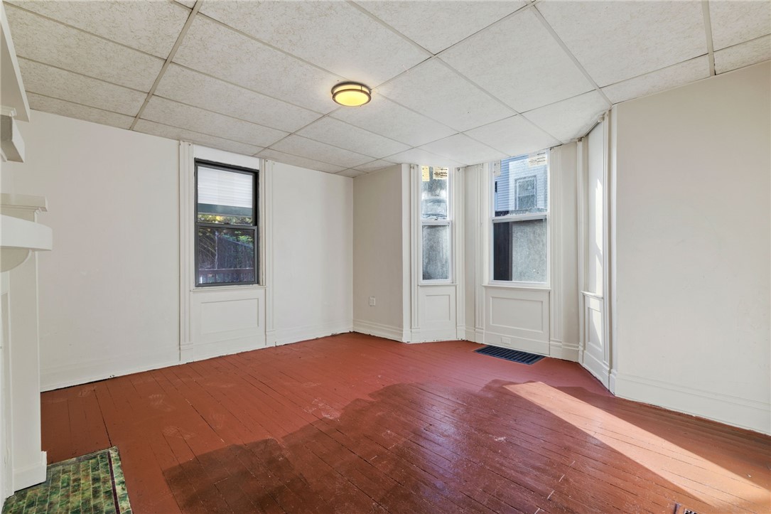 Spring Hill, Pennsylvania 15212, United States, 4 Bedrooms Bedrooms, ,1 BathroomBathrooms,Residential,Active,239882