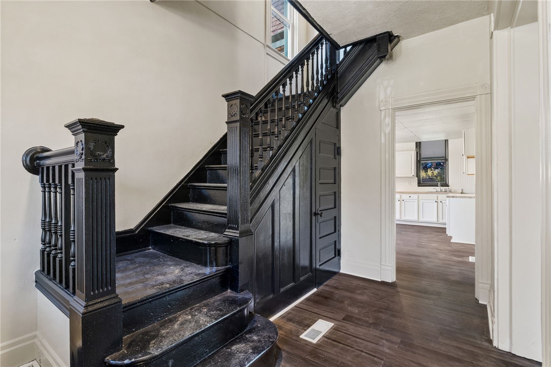 Spring Hill, Pennsylvania 15212, United States, 4 Bedrooms Bedrooms, ,1 BathroomBathrooms,Residential,Active,239882