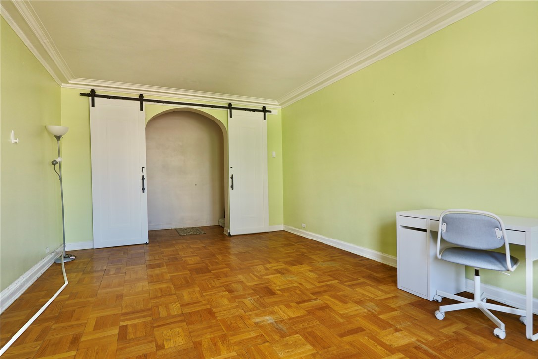 Oakland, Pennsylvania 15213, United States, 2 Bedrooms Bedrooms, ,1 BathroomBathrooms,Residential,Active,181455