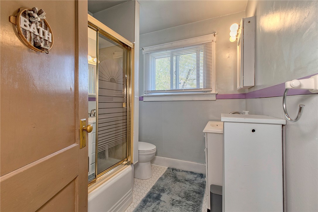 411 Lafferty St St, Jeannette, Pennsylvania image 12