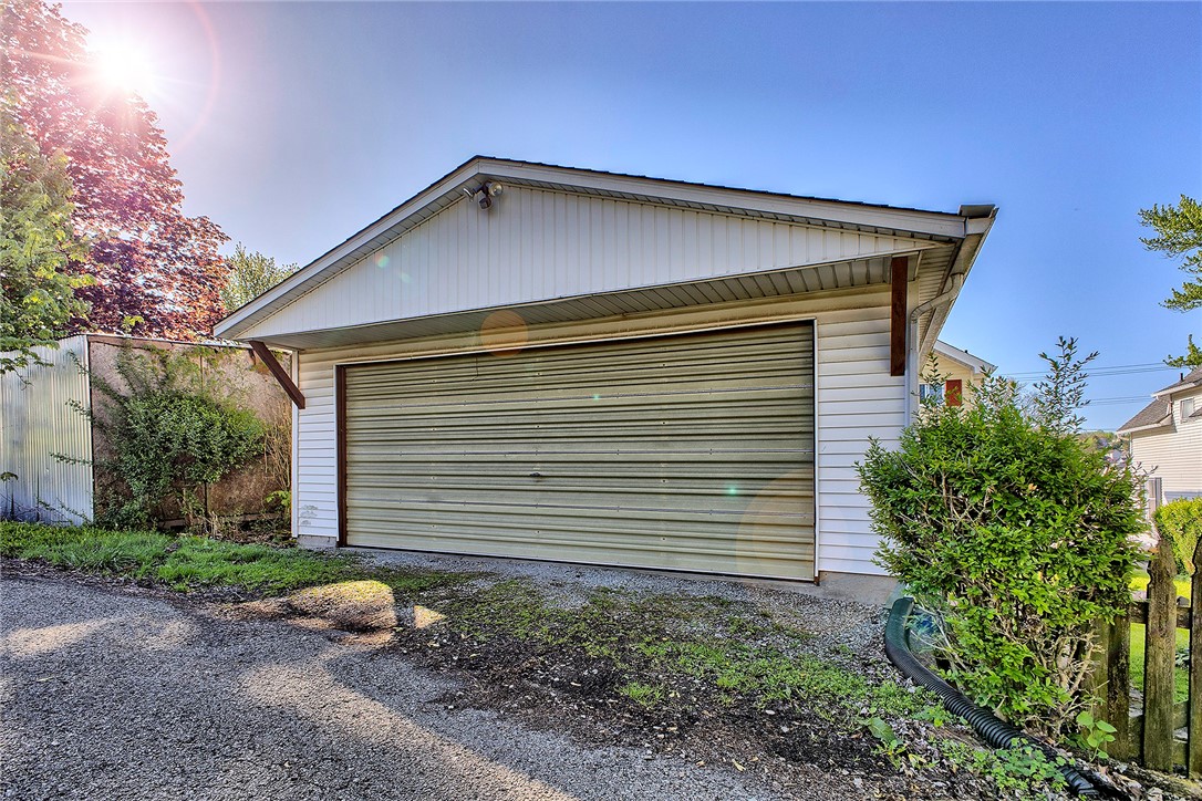 411 Lafferty St St, Jeannette, Pennsylvania image 21