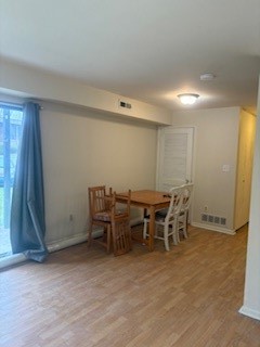 601 College Park Dr 4