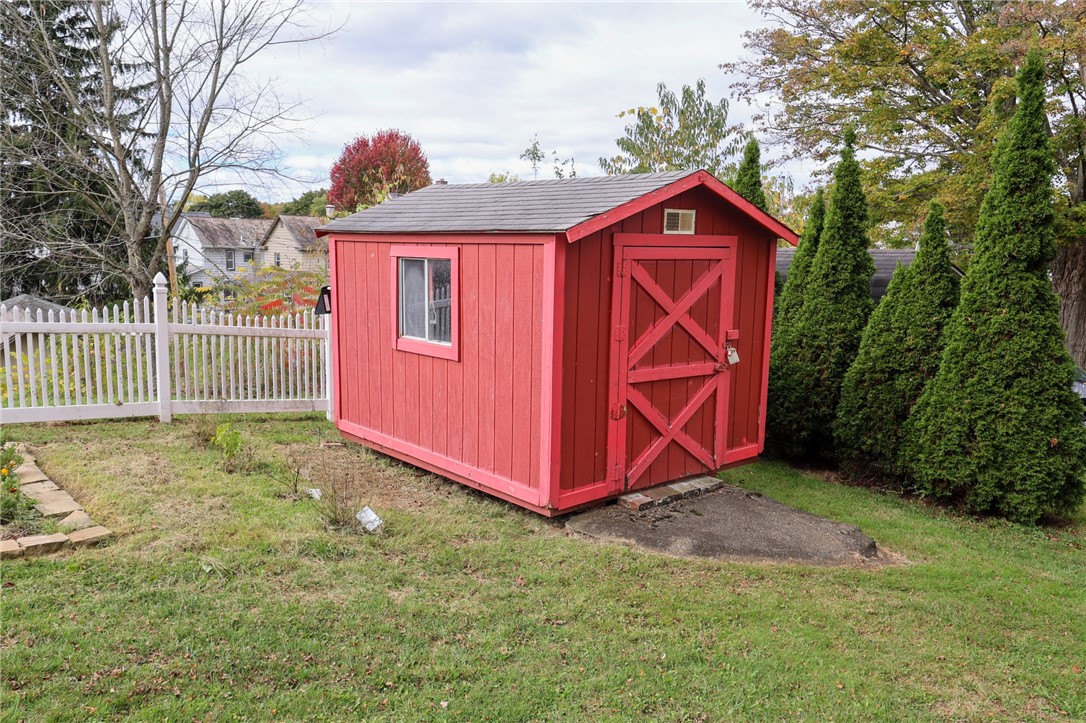 Grove City Boro, Pennsylvania 16127, United States, 2 Bedrooms Bedrooms, ,3 BathroomsBathrooms,Residential,Active,228131